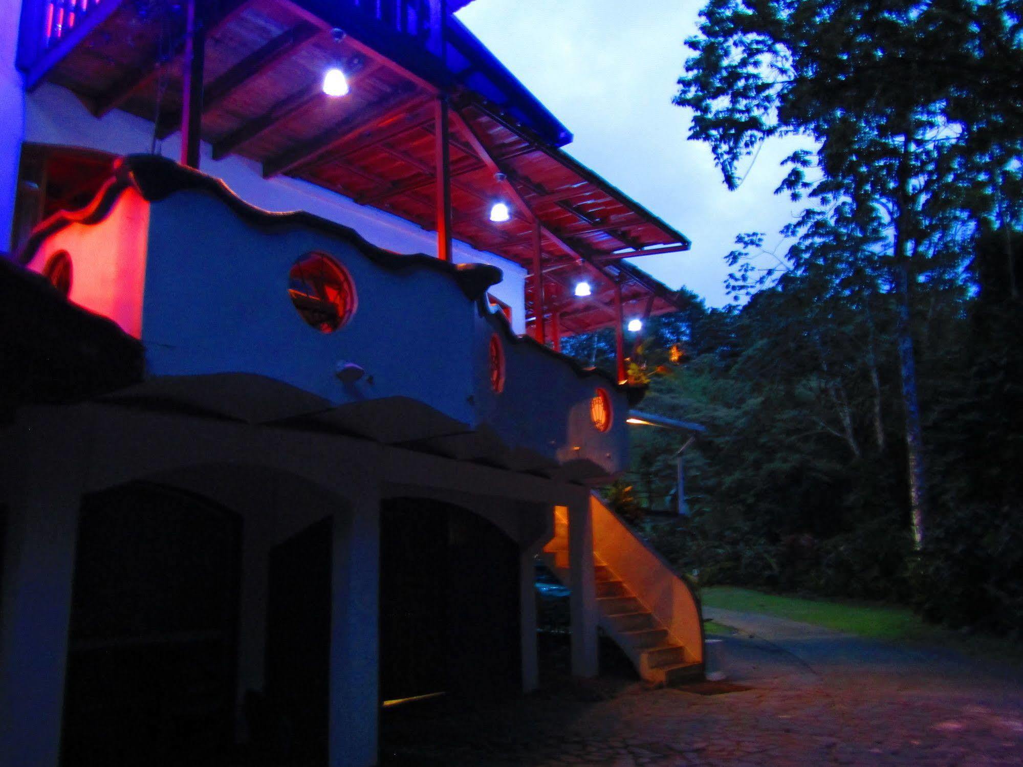 Hotel Agua 3*