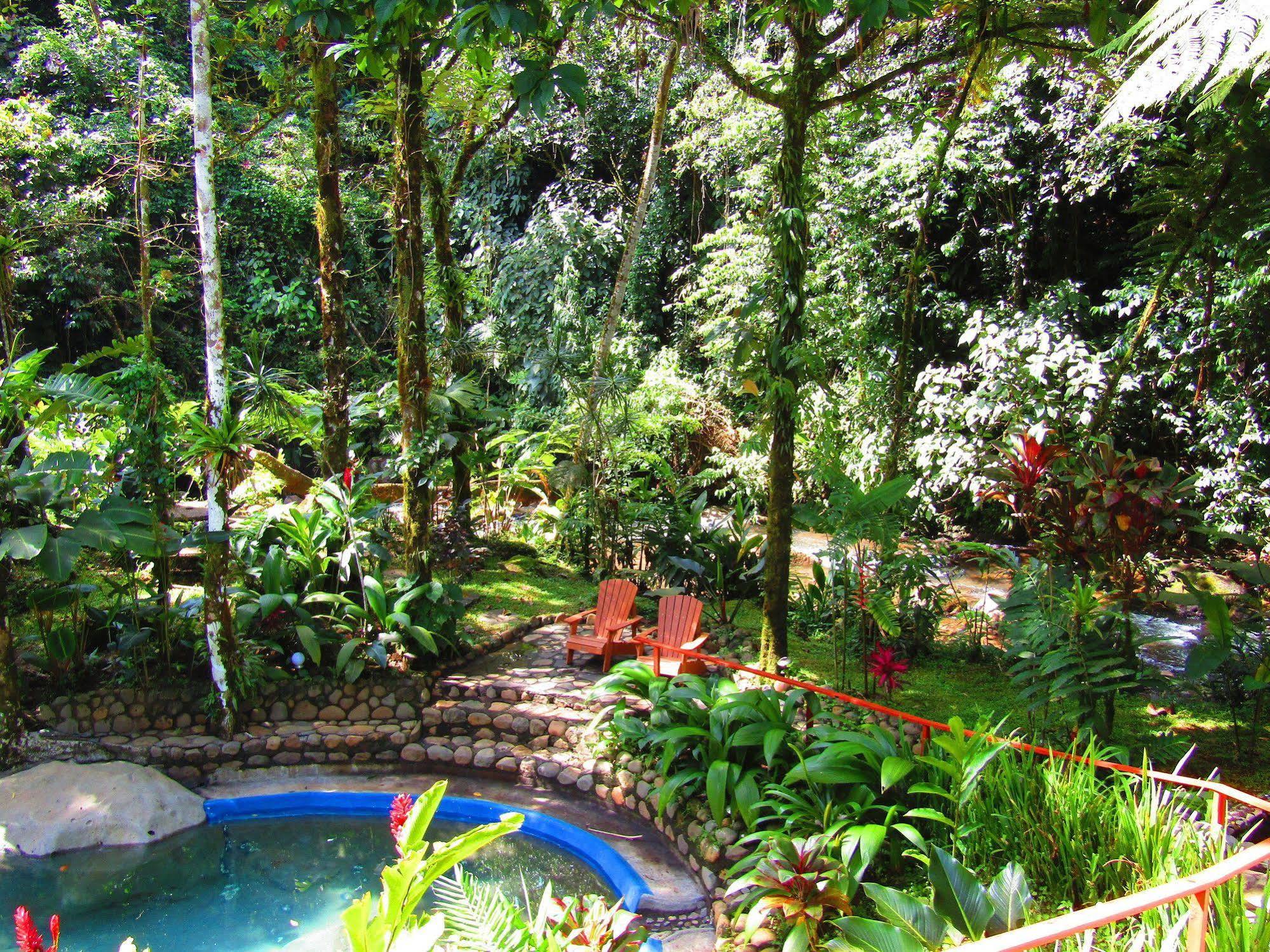 Agua Hotel